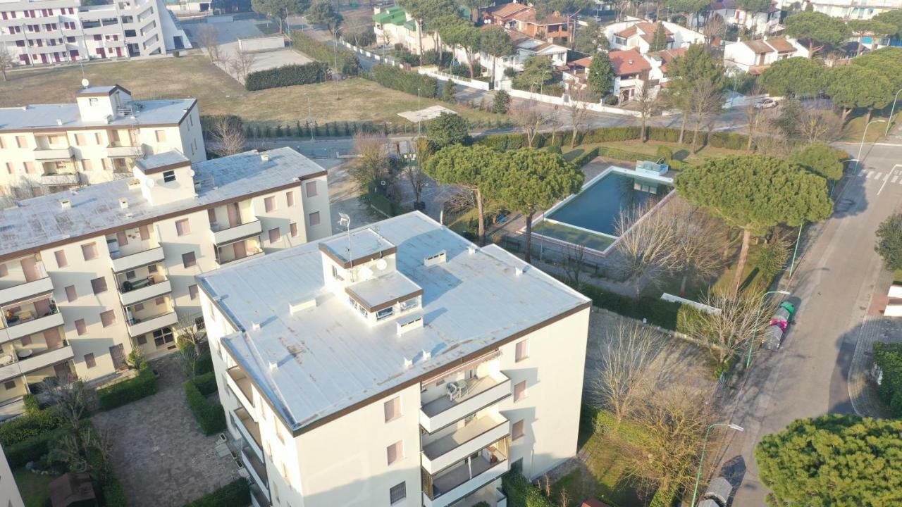 Residence 3 D Lido di Spina Luaran gambar